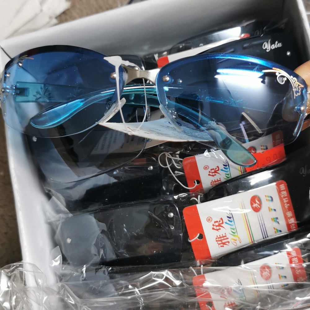 sunglasses